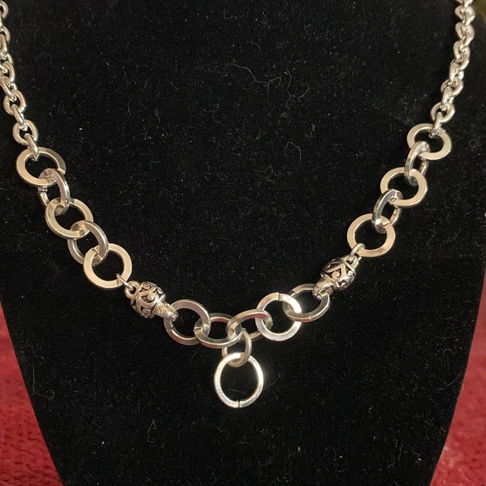 Elegant Silver Necklace